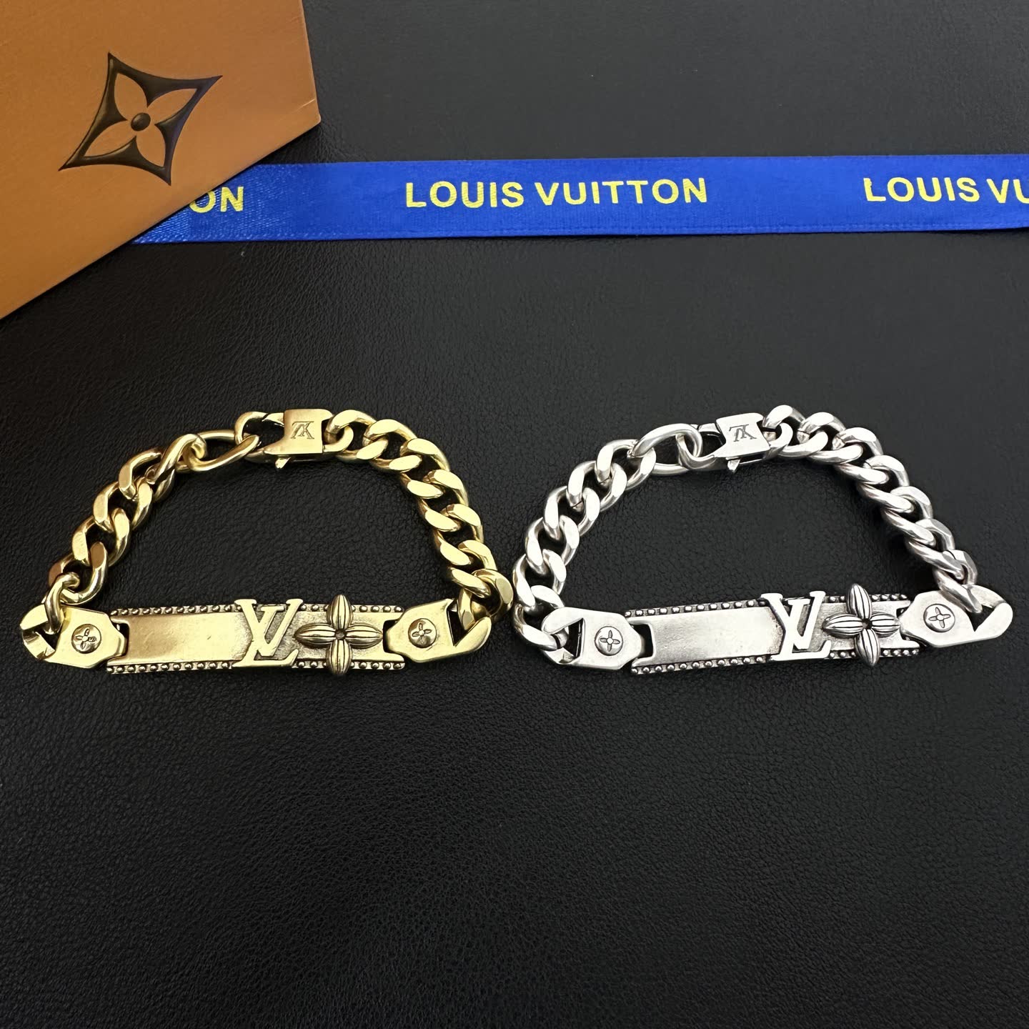 Louis Vuitton LV Bracelet